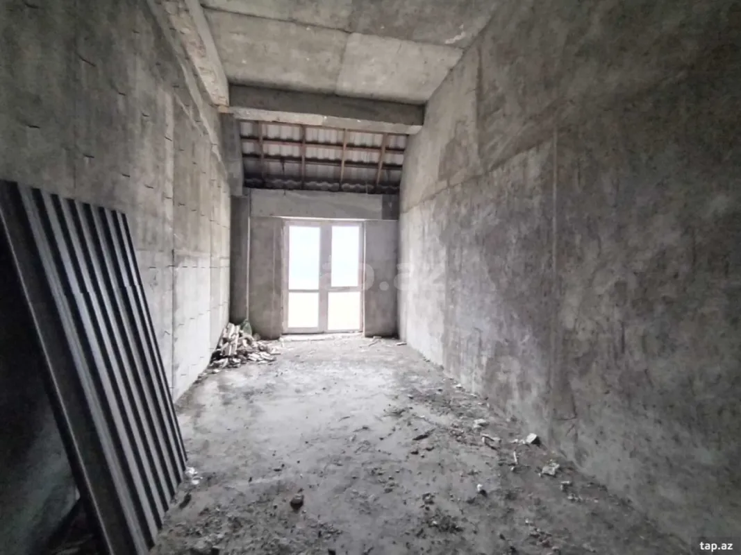 Satılır 3 otaqlı yeni tikili 125 m²