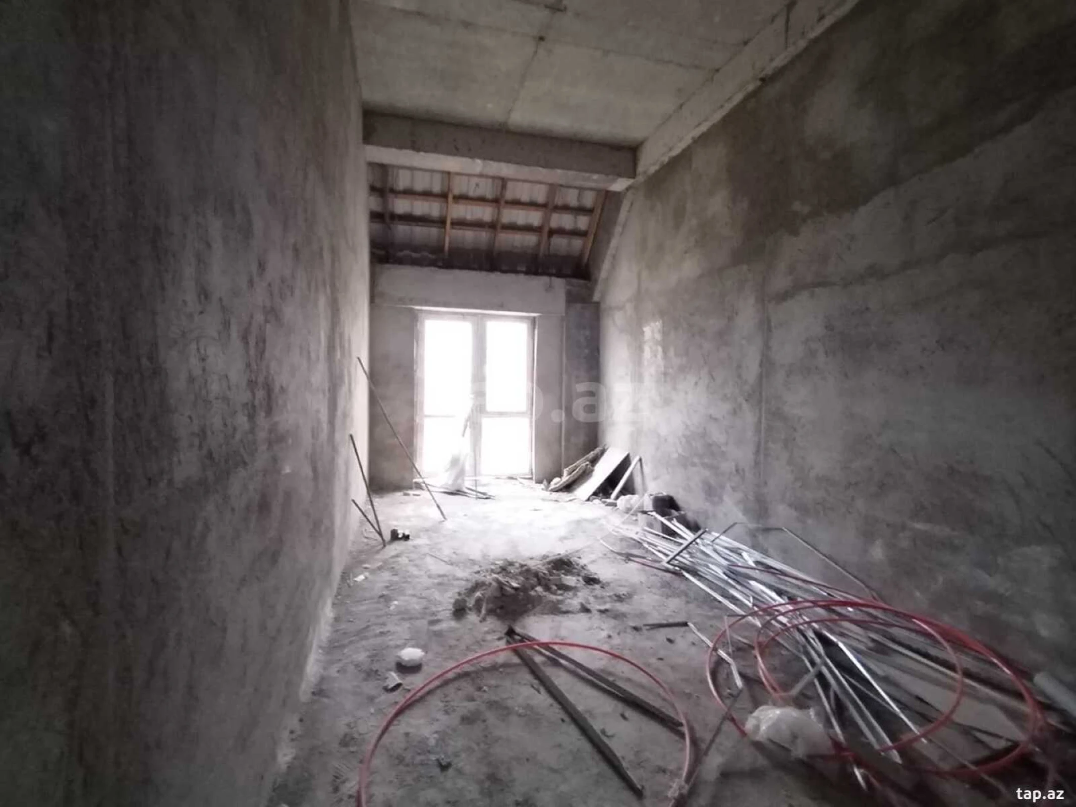 Satılır 3 otaqlı yeni tikili 125 m²