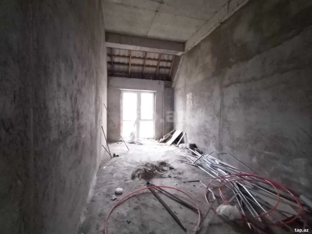 Satılır 3 otaqlı yeni tikili 125 m²