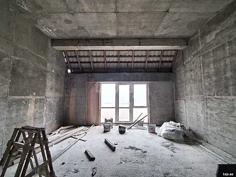 Satılır 3 otaqlı yeni tikili 125 m²