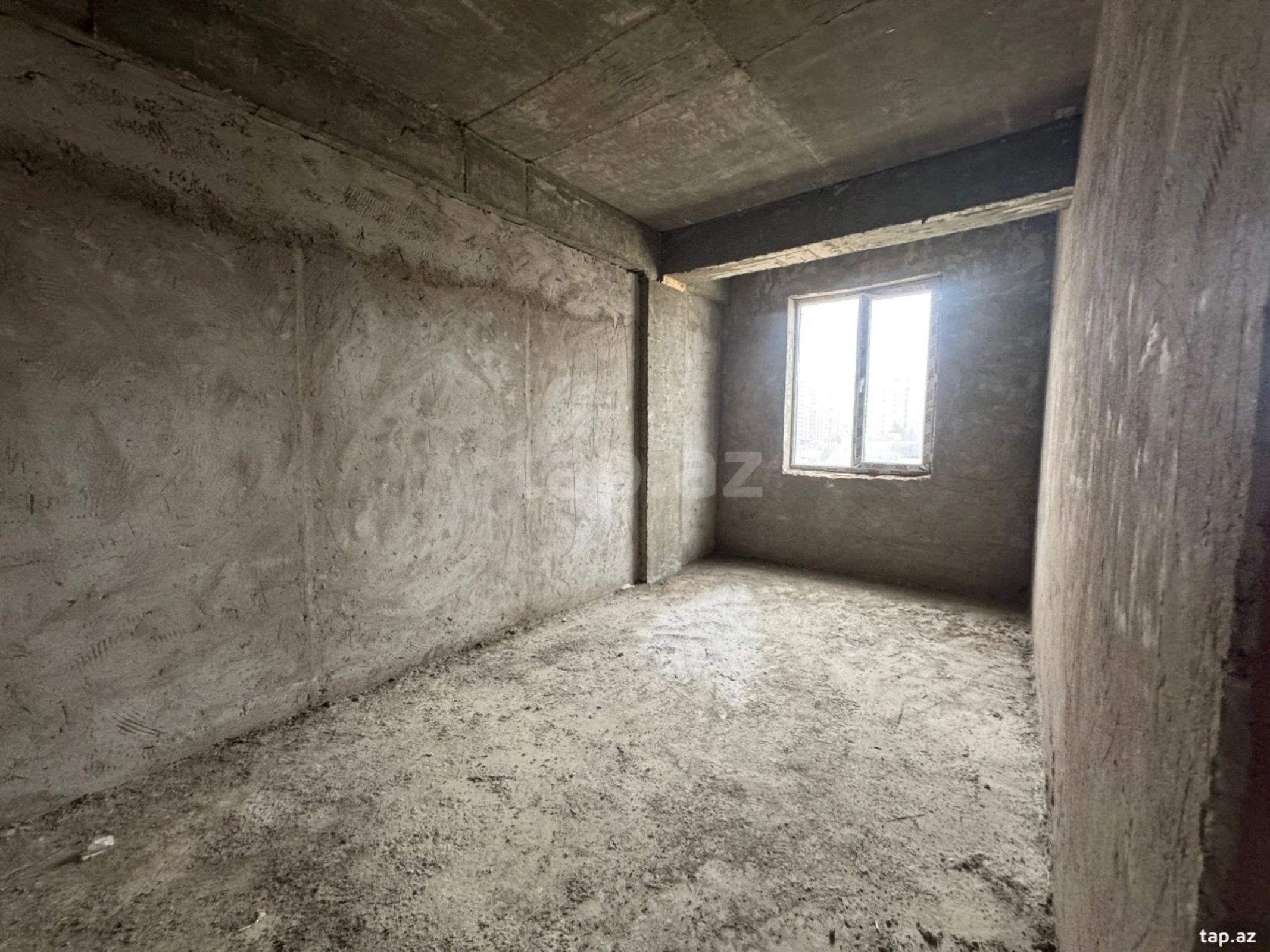 Satılır 3 otaqlı yeni tikili 56 m²