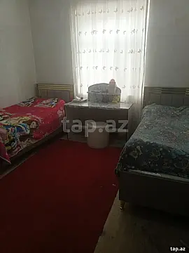 Satılır 4 otaqlı həyət evi