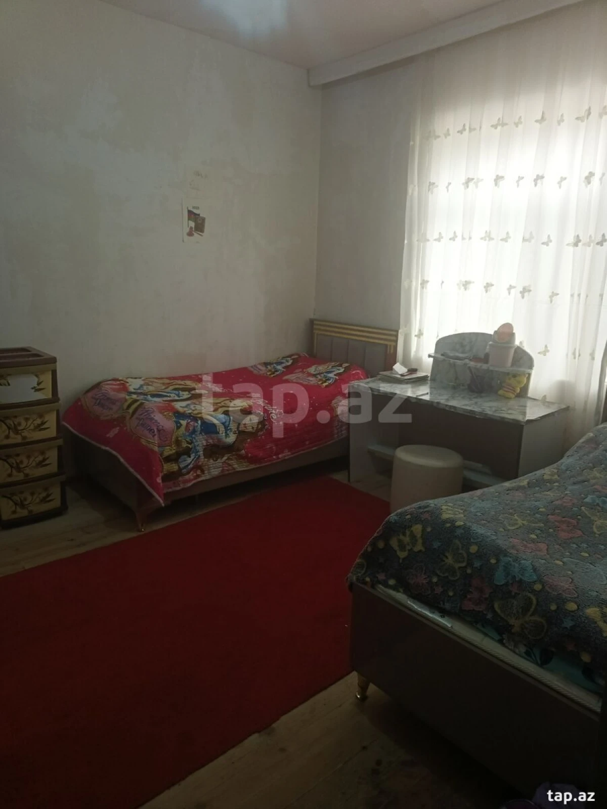 Satılır 4 otaqlı həyət evi