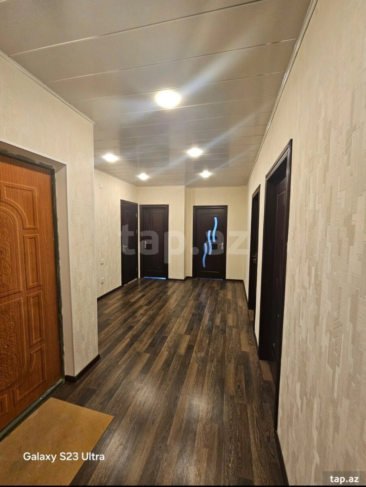 Kirayə verilir 3 otaqlı yeni tikili 110 m²
