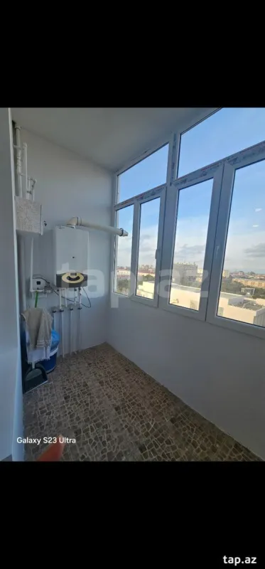 Kirayə verilir 3 otaqlı yeni tikili 110 m²