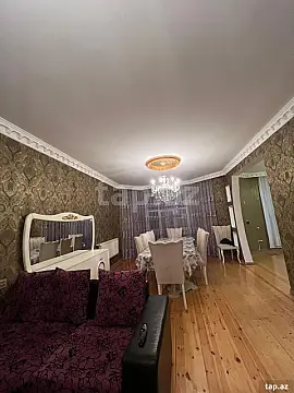 Satılır 7 otaqlı həyət evi