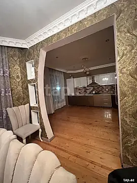 Satılır 7 otaqlı həyət evi