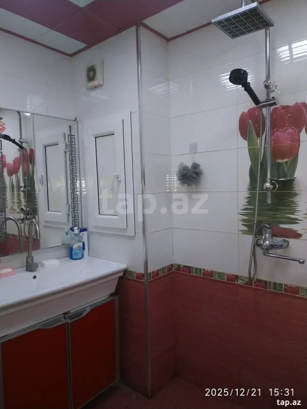 Satılır 3 otaqlı mənzil 82 m²