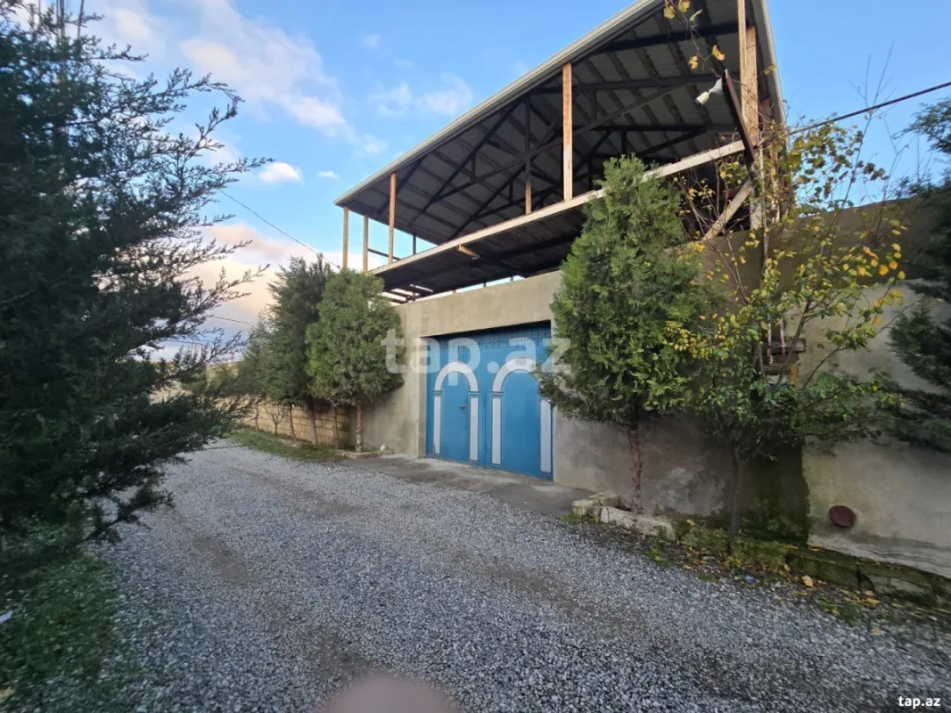 Satılır 3 otaqlı həyət evi