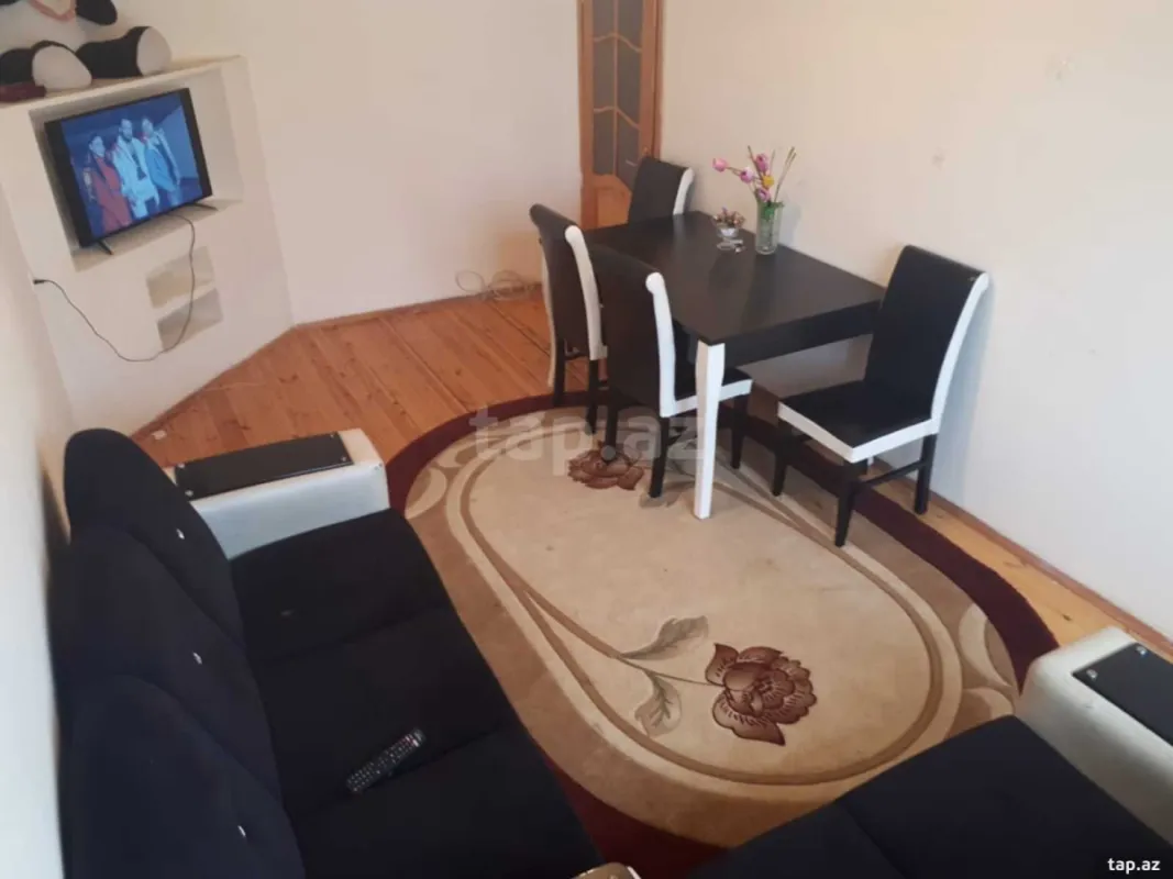 Kirayə verilir 2 otaqlı mənzil 65 m²