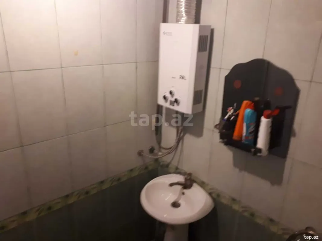 Kirayə verilir 2 otaqlı mənzil 65 m²