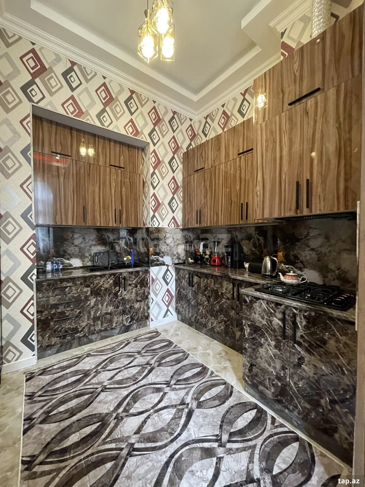 Satılır 3 otaqlı mənzil 100 m²