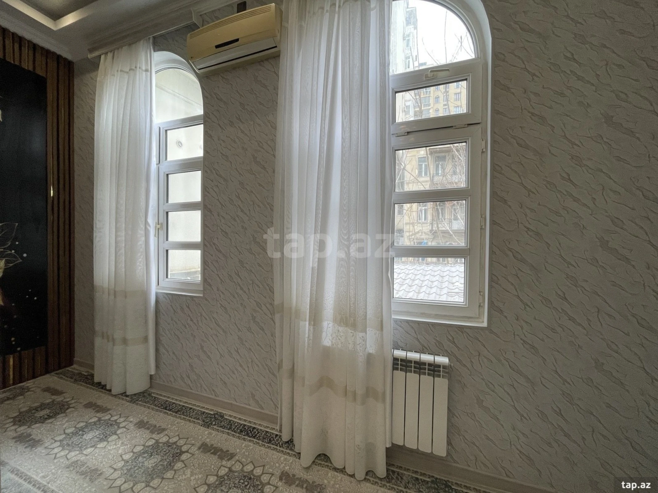 Satılır 3 otaqlı mənzil 100 m²