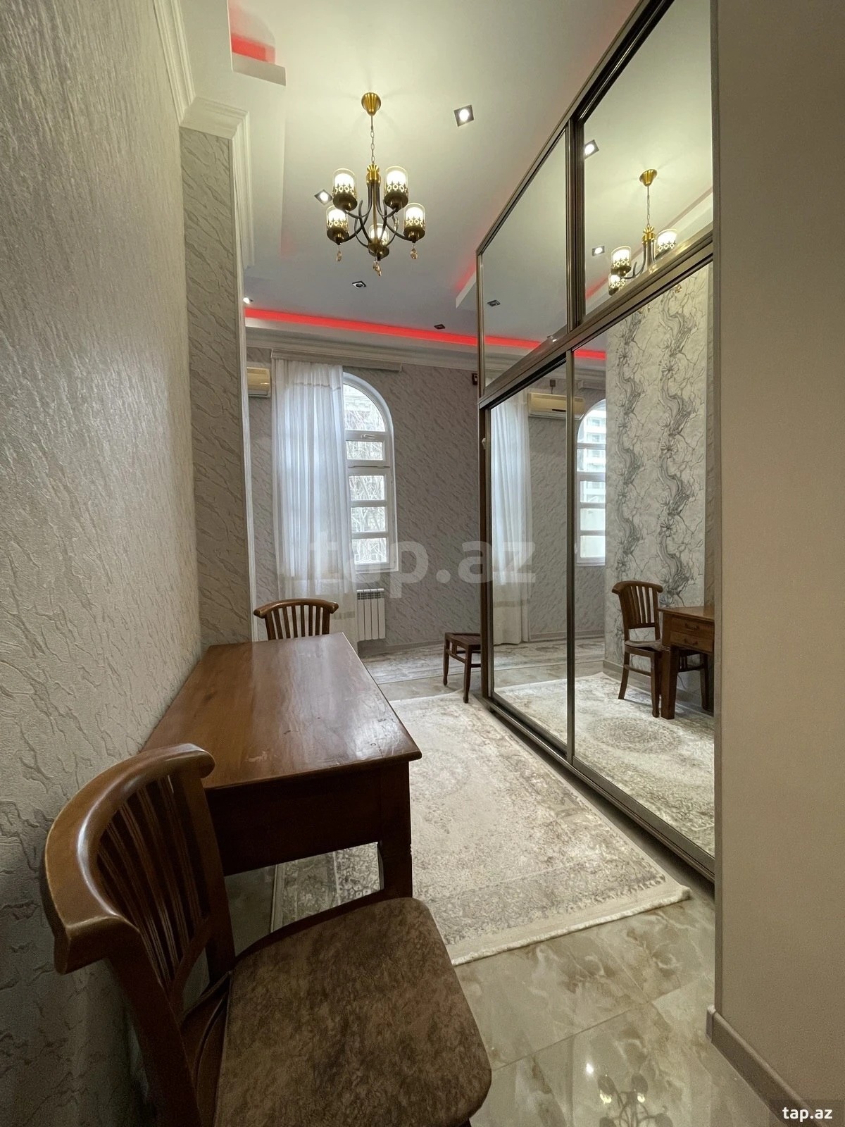 Satılır 3 otaqlı mənzil 100 m²