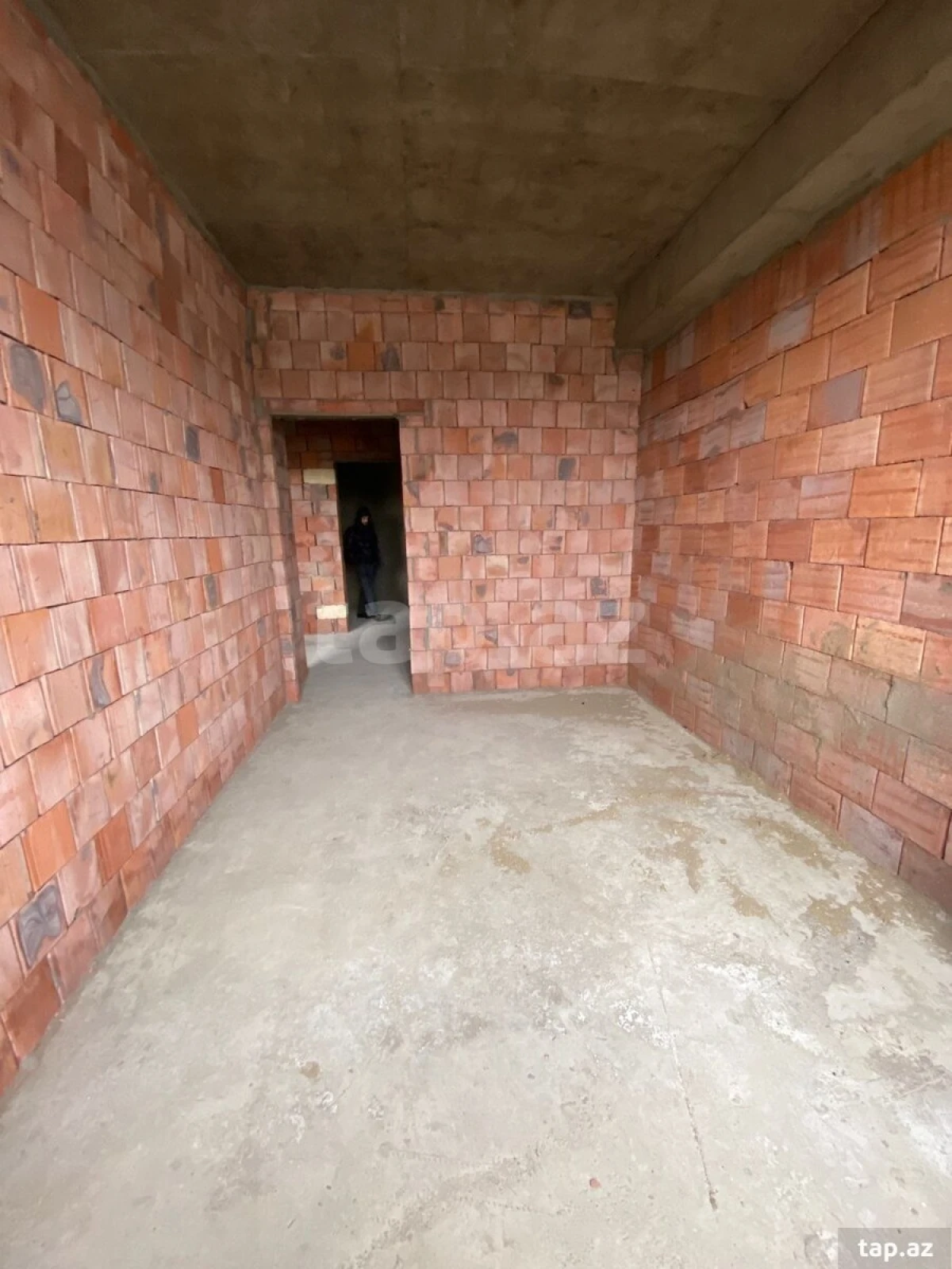 Satılır 1 otaqlı yeni tikili 48 m²