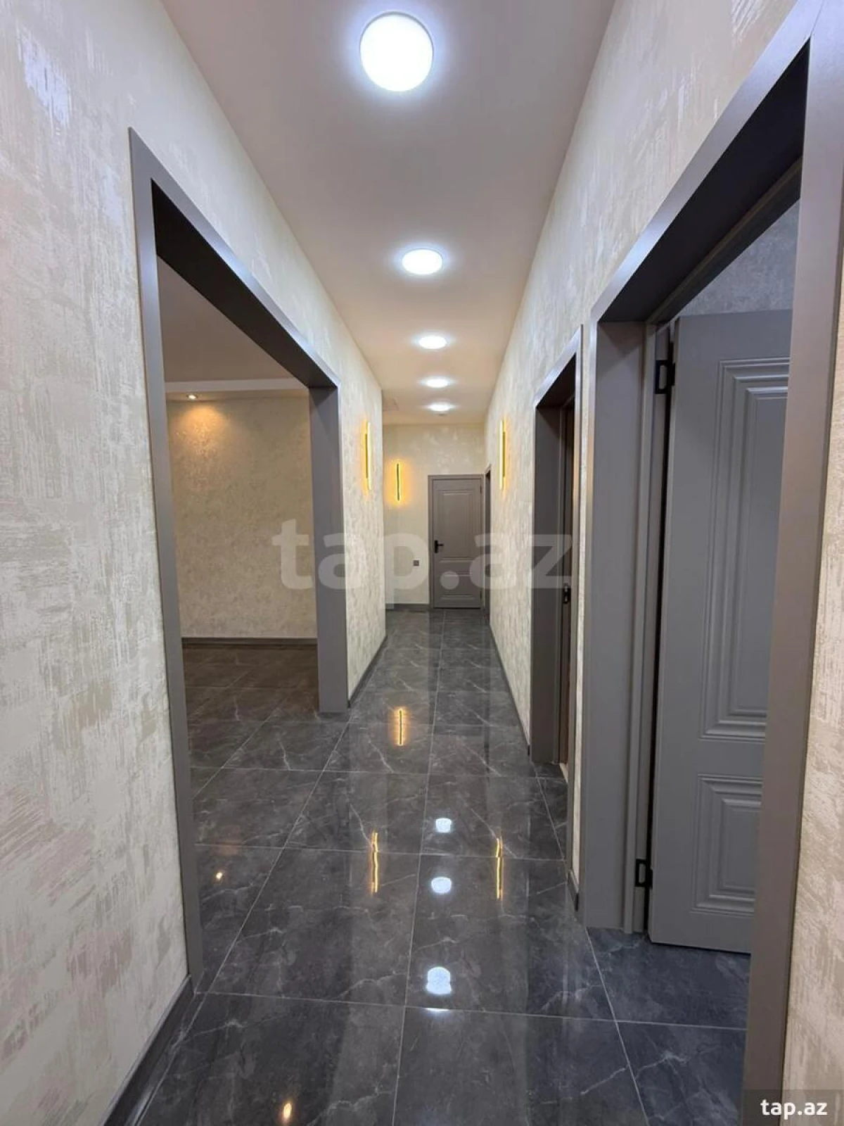 Satılır 4 otaqlı həyət evi