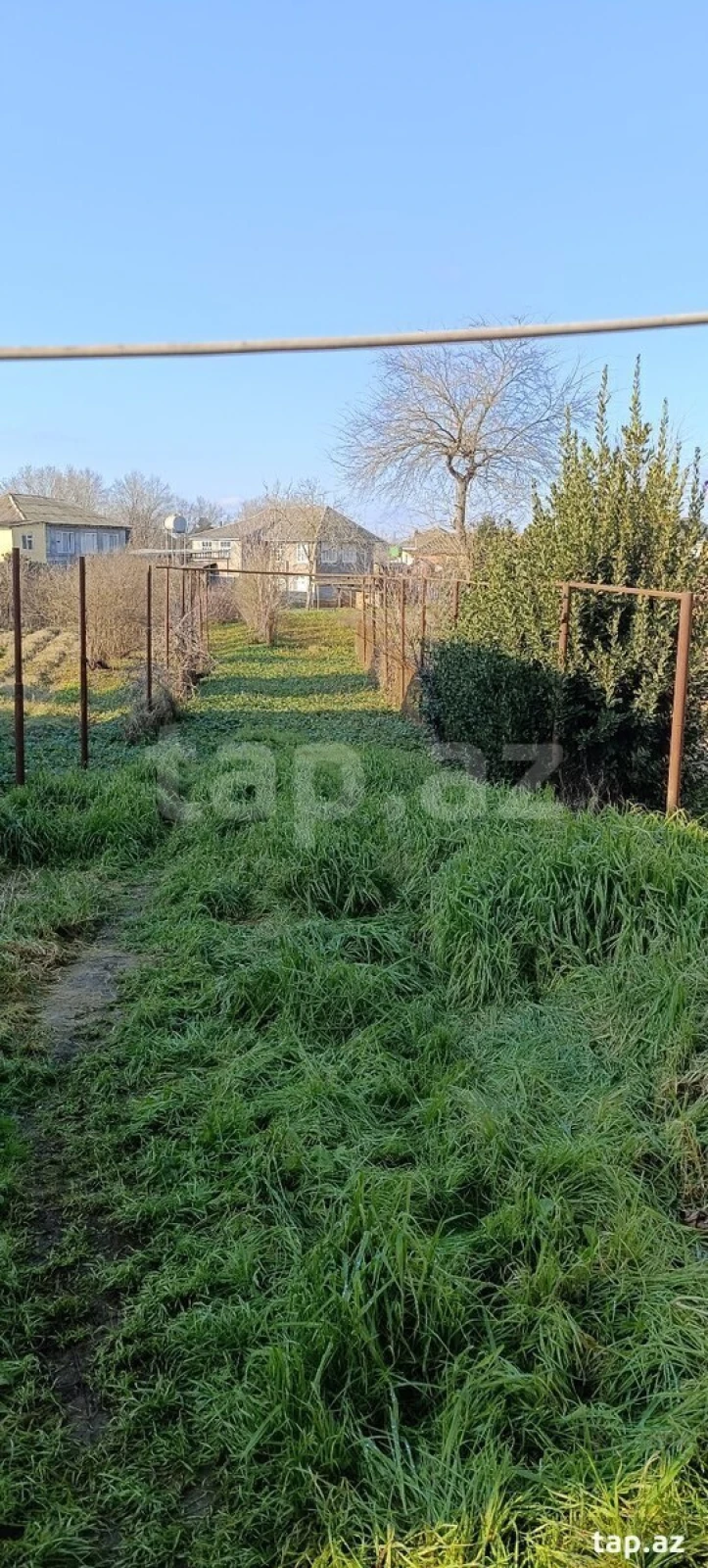 Satılır 3 otaqlı həyət evi