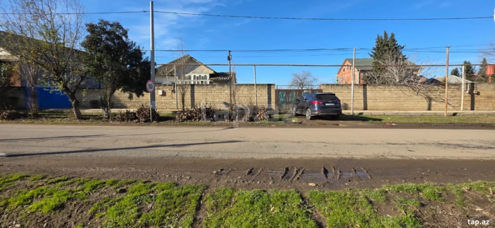 Satılır 3 otaqlı həyət evi