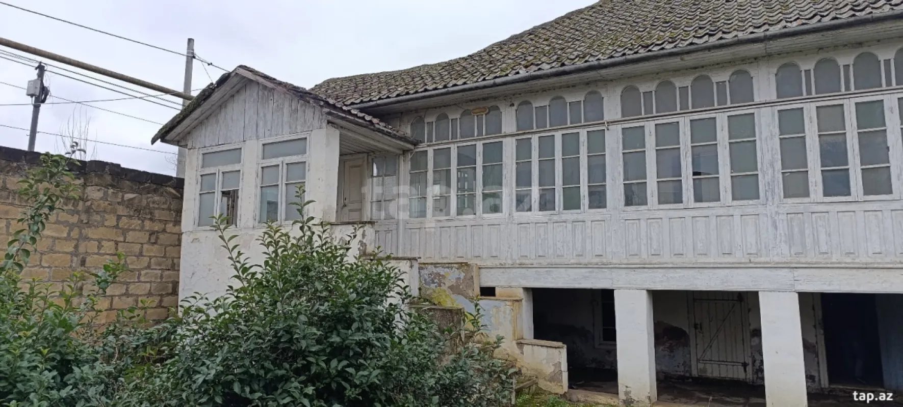 Satılır 3 otaqlı həyət evi