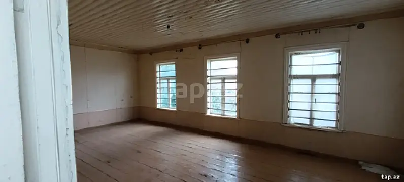 Satılır 3 otaqlı həyət evi