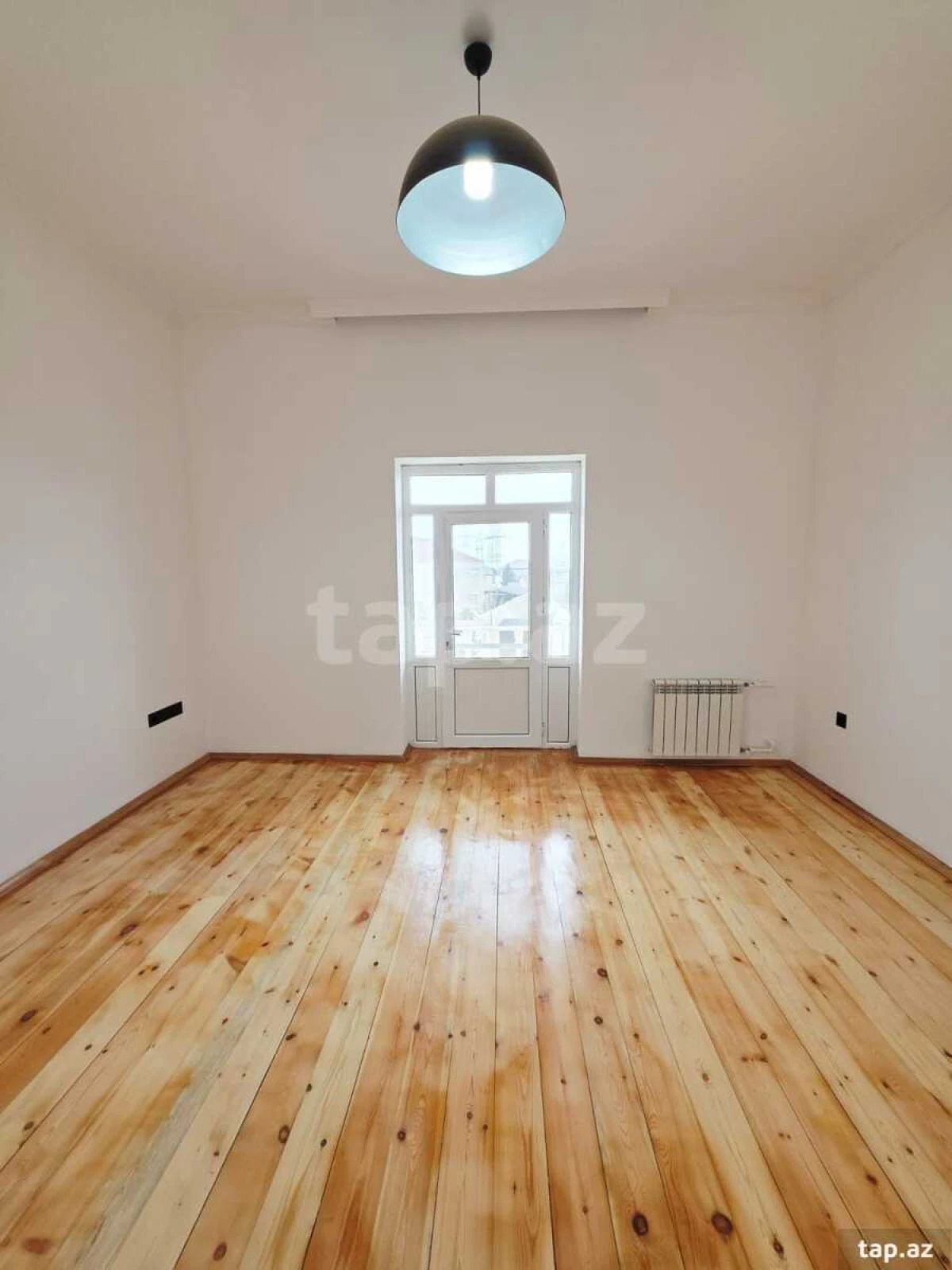 Satılır 5 otaqlı həyət evi