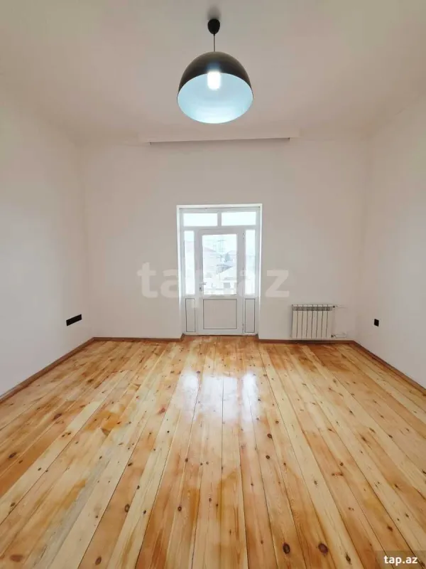 Satılır 5 otaqlı həyət evi