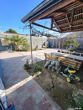 Satılır 3 otaqlı həyət evi
