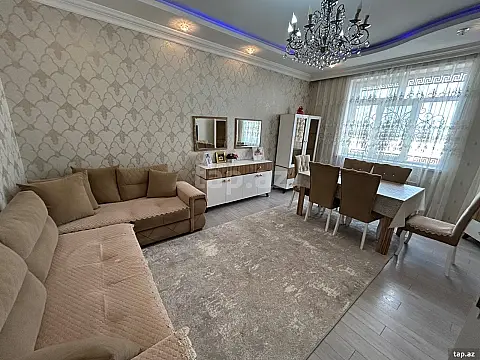 Satılır 6 otaqlı həyət evi