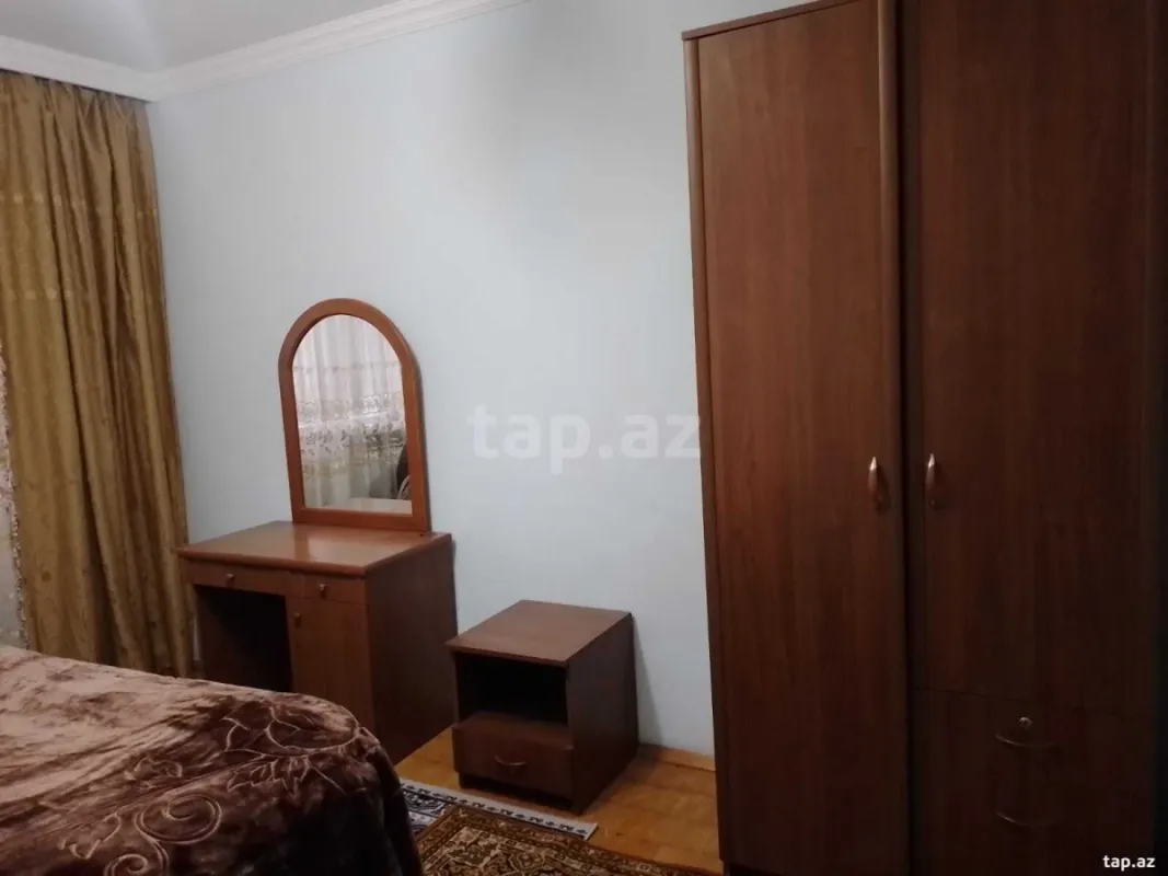 Kirayə verilir 2 otaqlı mənzil 65 m²