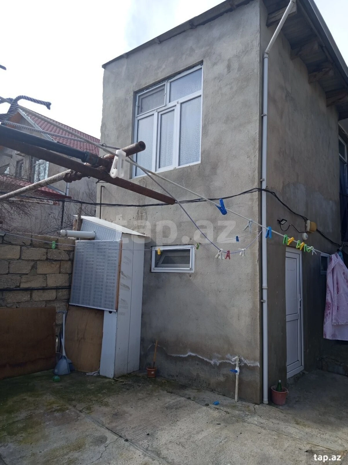 Satılır 2 otaqlı həyət evi