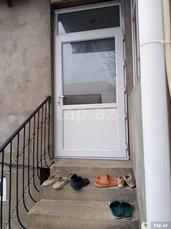 Satılır 2 otaqlı həyət evi