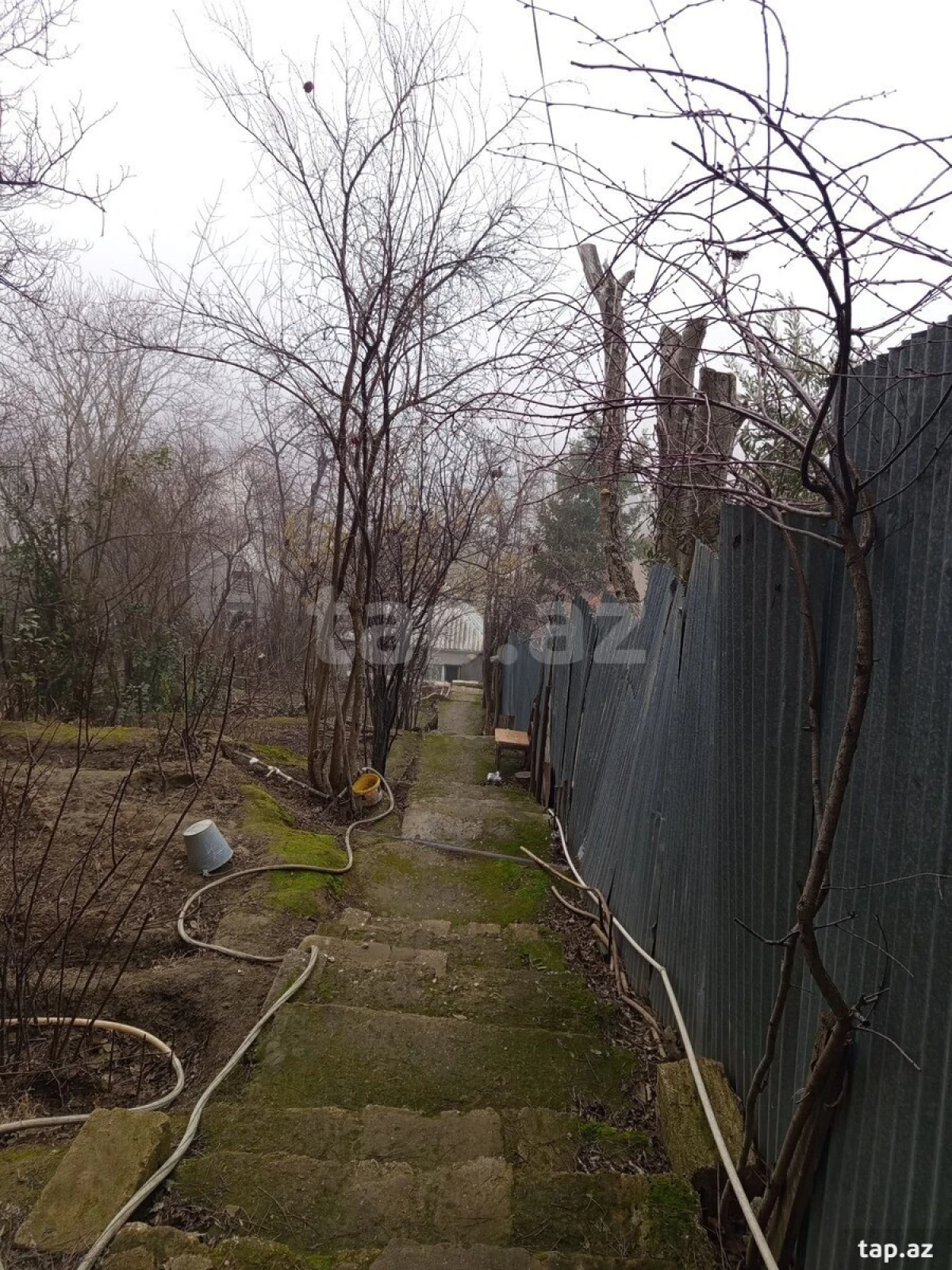 Satılır 2 otaqlı həyət evi