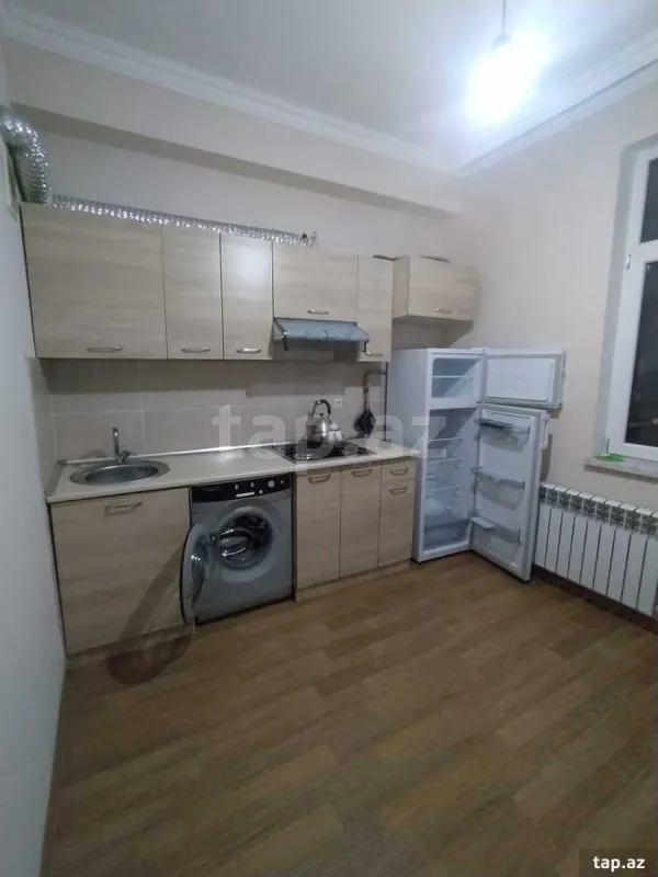 Satılır 3 otaqlı yeni tikili 77 m²