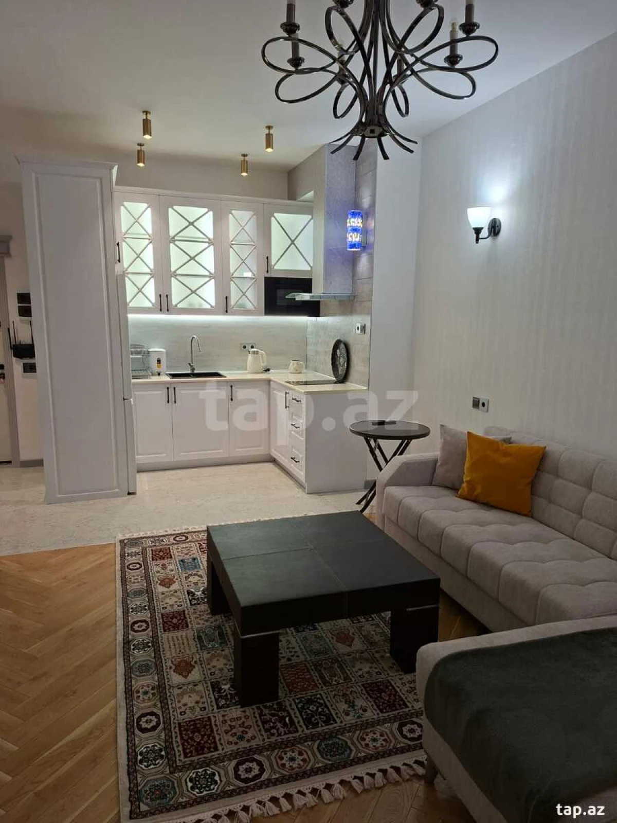 Kirayə verilir 2 otaqlı yeni tikili 60 m²