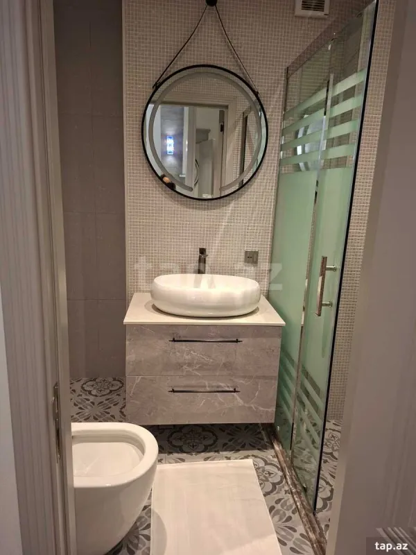 Kirayə verilir 2 otaqlı yeni tikili 60 m²