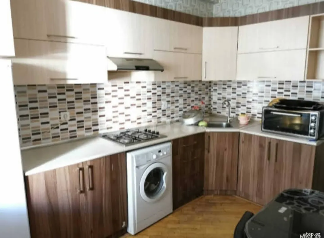 Kirayə verilir 2 otaqlı yeni tikili 85 m²