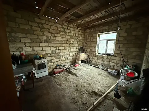 Satılır 3 otaqlı həyət evi