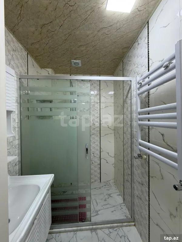 Satılır 3 otaqlı yeni tikili 57 m²