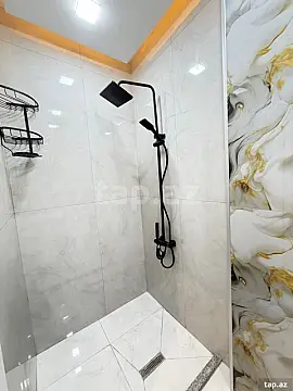 Kirayə verilir 2 otaqlı yeni tikili 60 m²