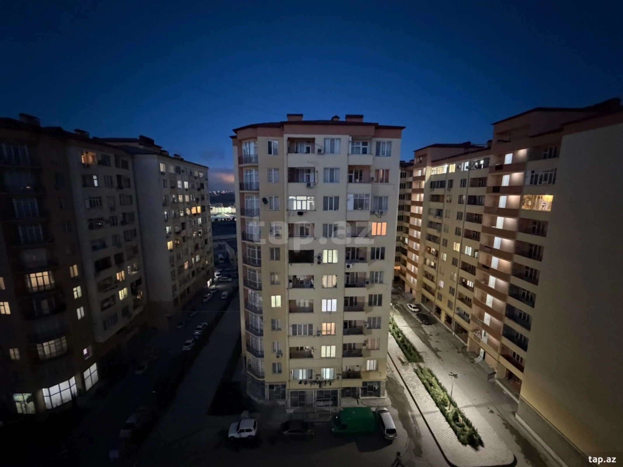 Kirayə verilir 2 otaqlı yeni tikili 60 m²