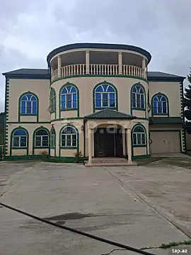 Satılır 7 otaqlı həyət evi 400 m² — İmişli 7 otaq 400.00 m²