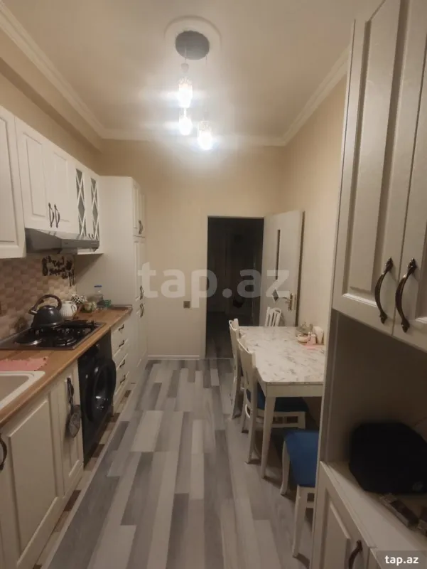 Satılır 2 otaqlı yeni tikili 60 m²