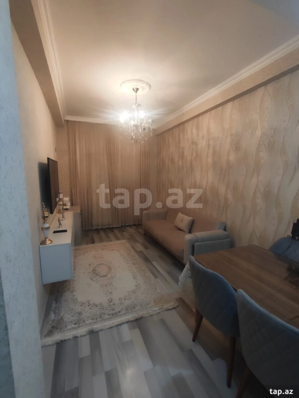 Satılır 2 otaqlı yeni tikili 60 m²