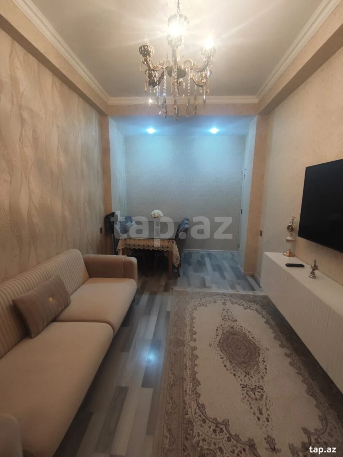 Satılır 2 otaqlı yeni tikili 60 m²