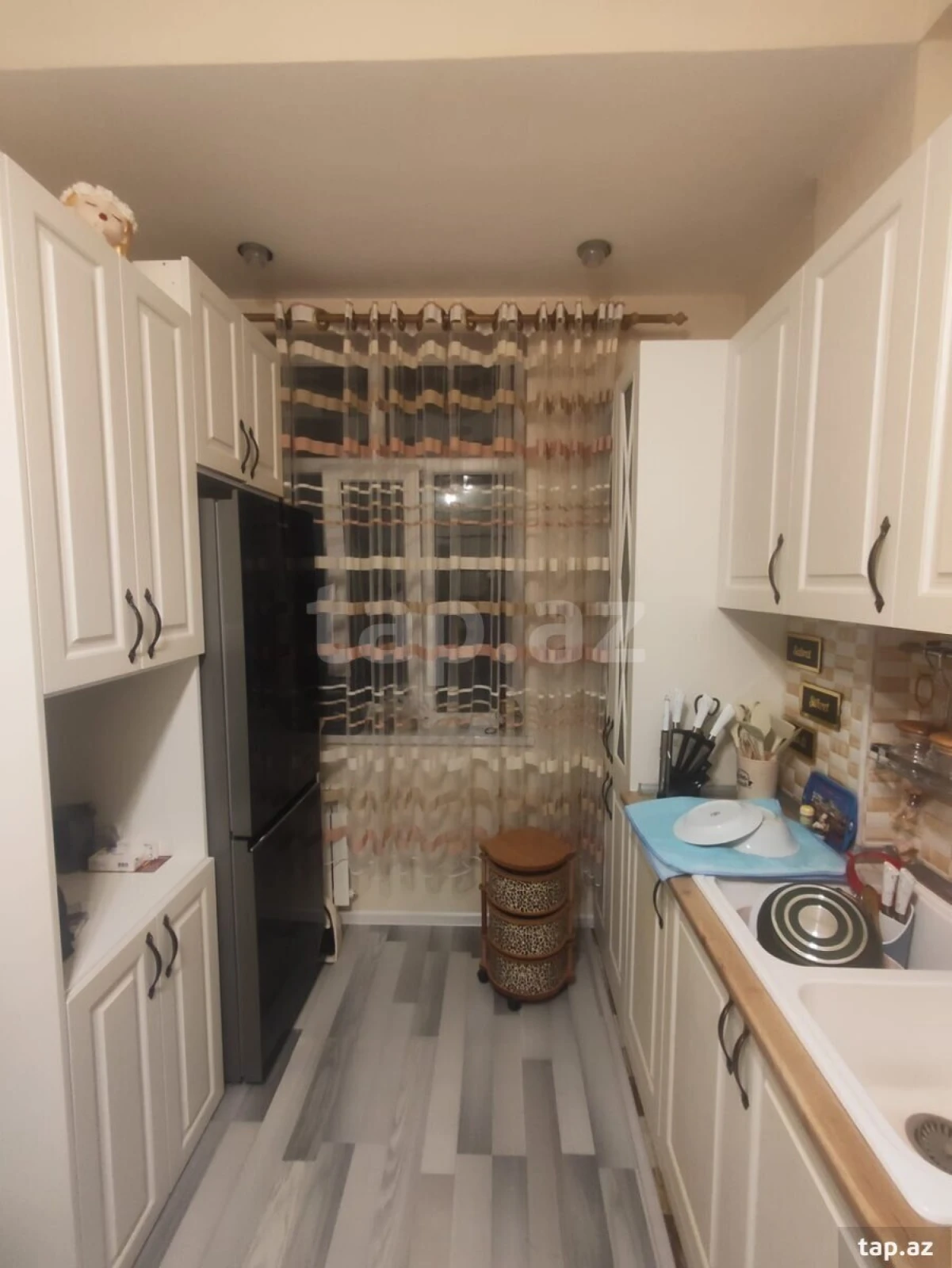 Satılır 2 otaqlı yeni tikili 60 m²