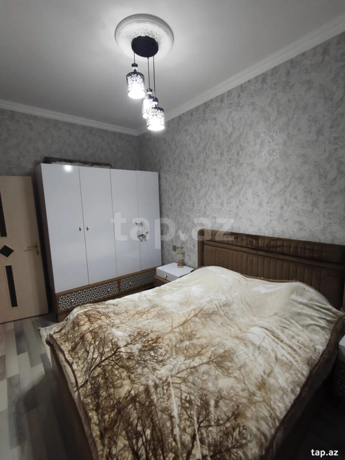 Satılır 2 otaqlı yeni tikili 60 m²