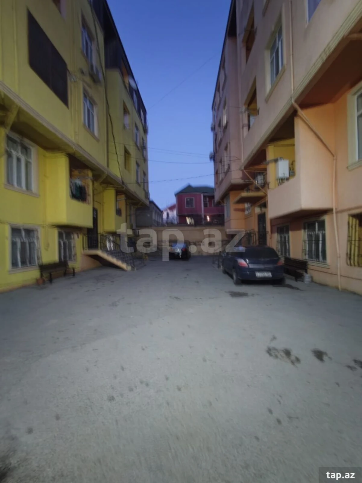 Satılır 2 otaqlı yeni tikili 60 m²