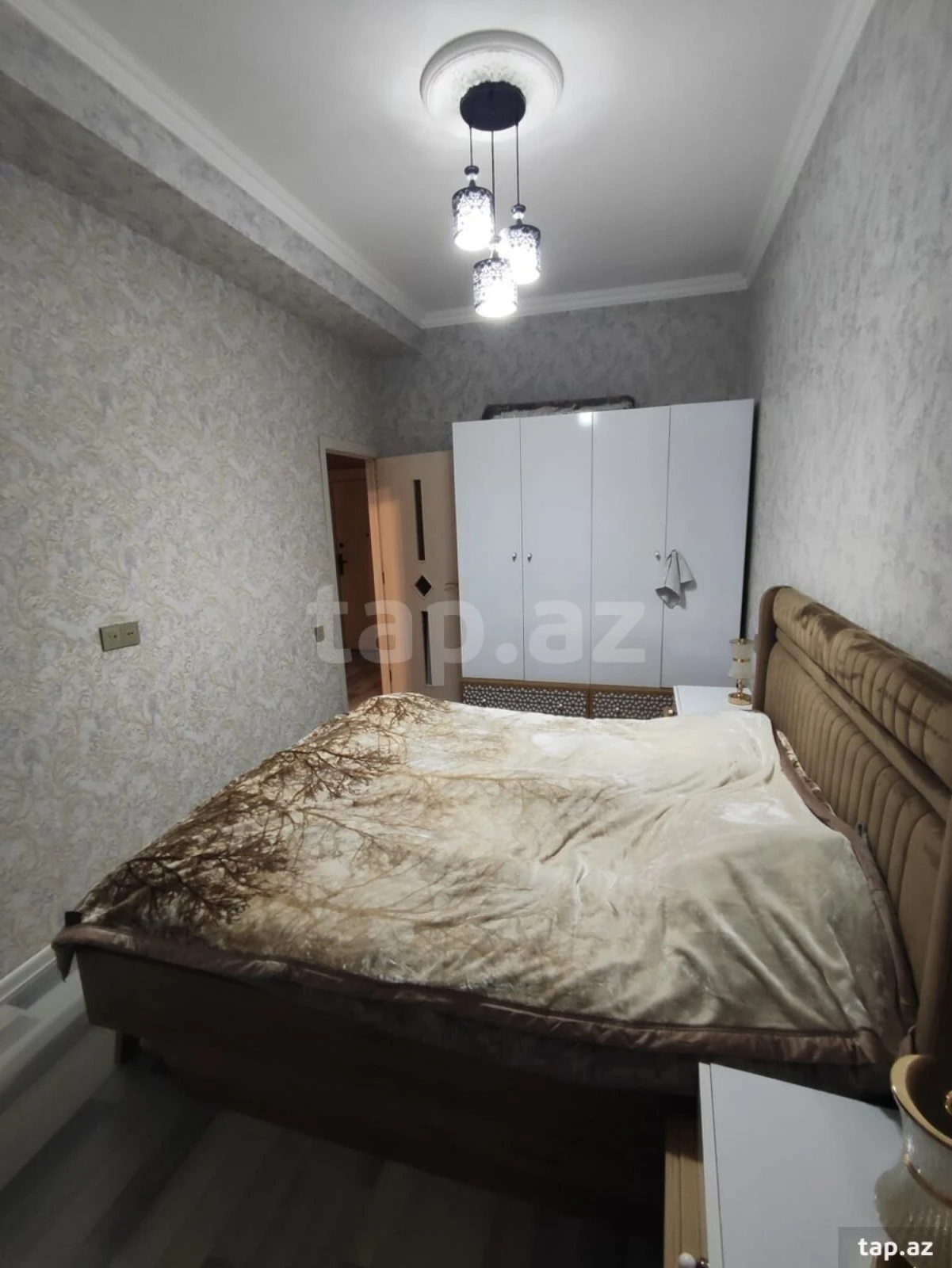 Satılır 2 otaqlı yeni tikili 60 m²