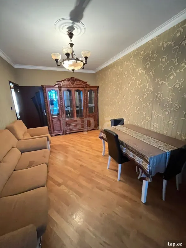 Kirayə verilir 3 otaqlı mənzil 90 m²