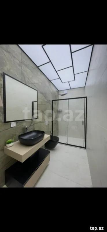 Kirayə verilir 2 otaqlı yeni tikili 91 m²